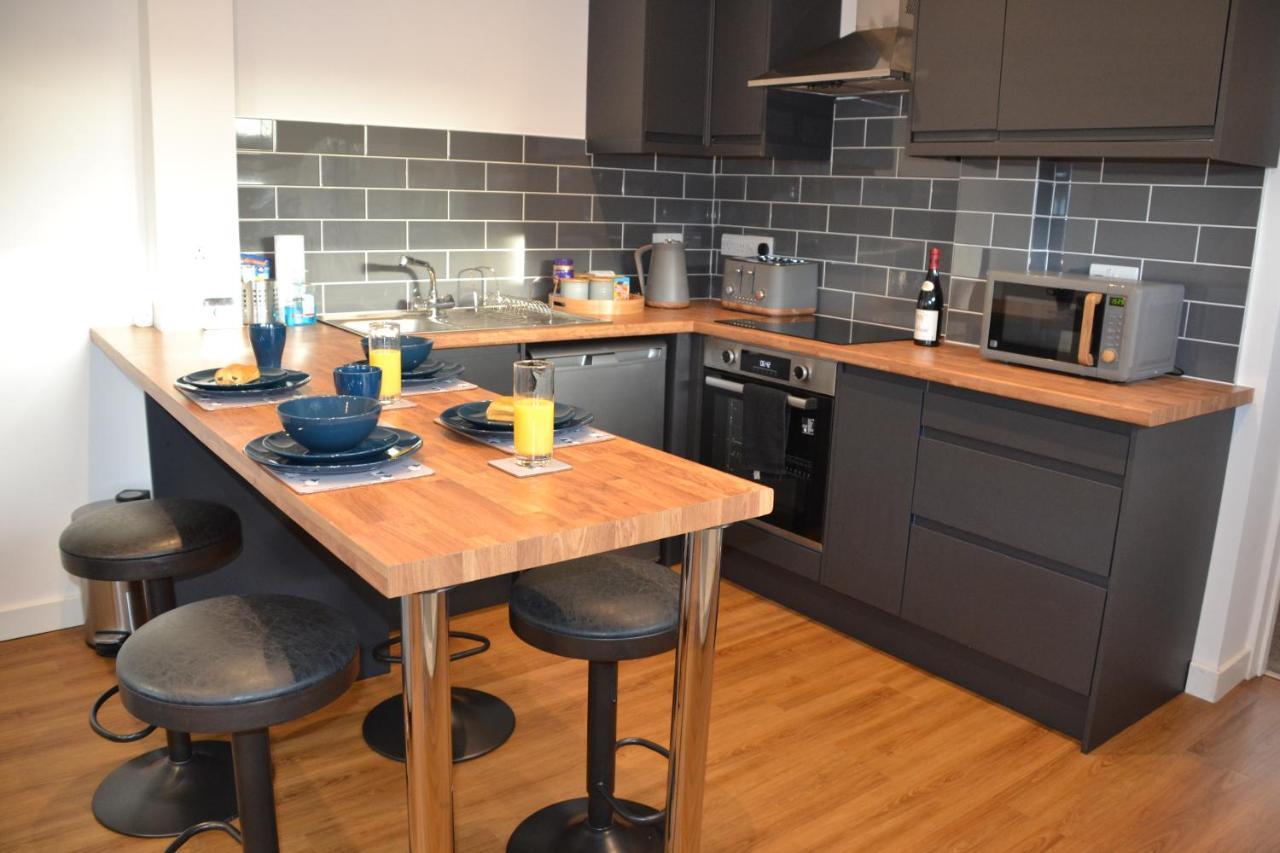 Wisteria 2 Bed House - Stayseekers Apartment *