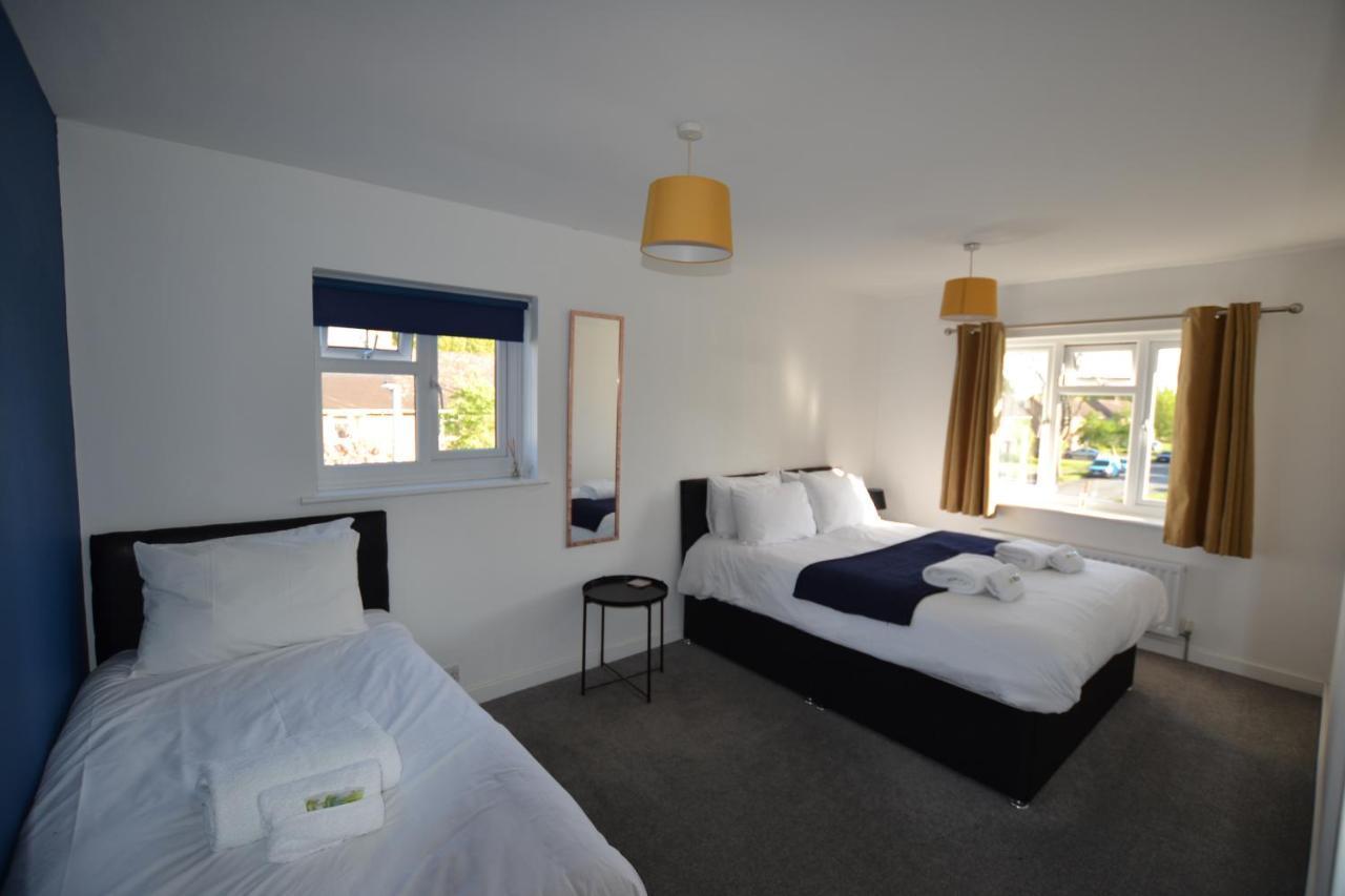 Wisteria 2 Bed House - Stayseekers *